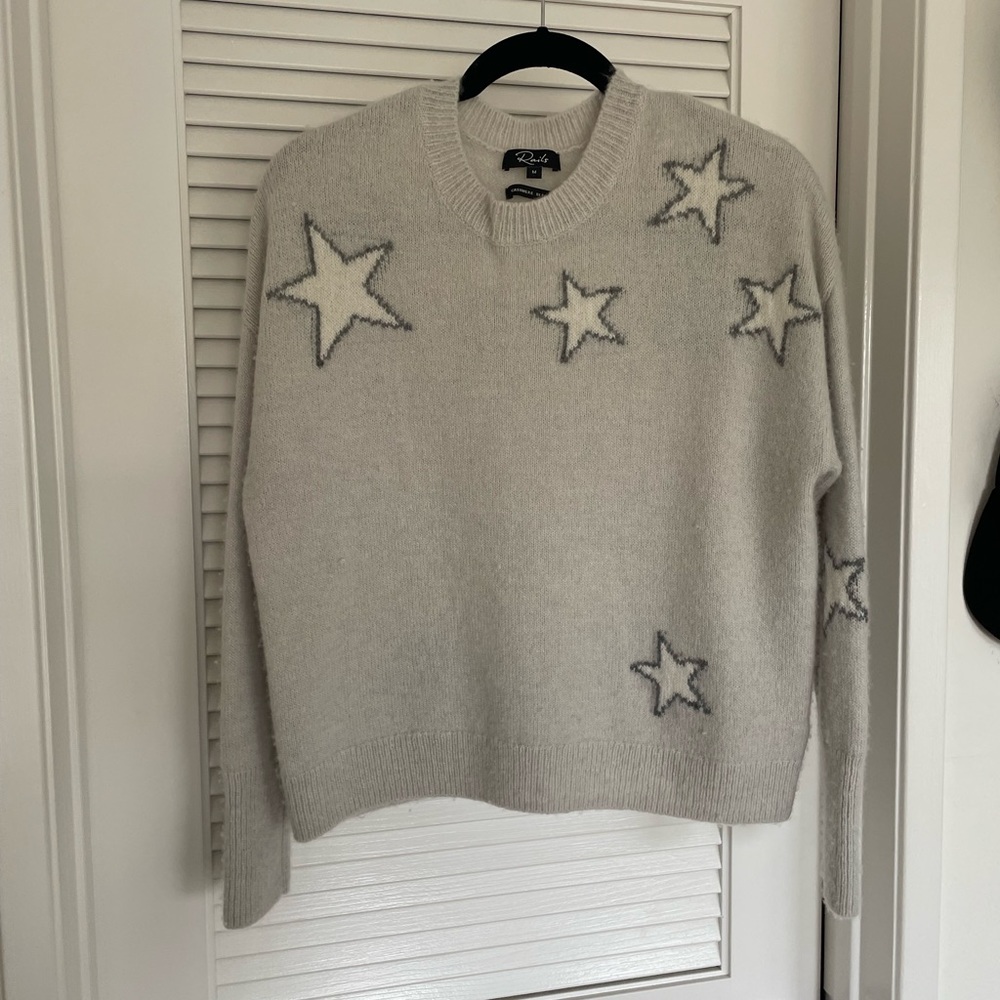 Cashmere star sweater